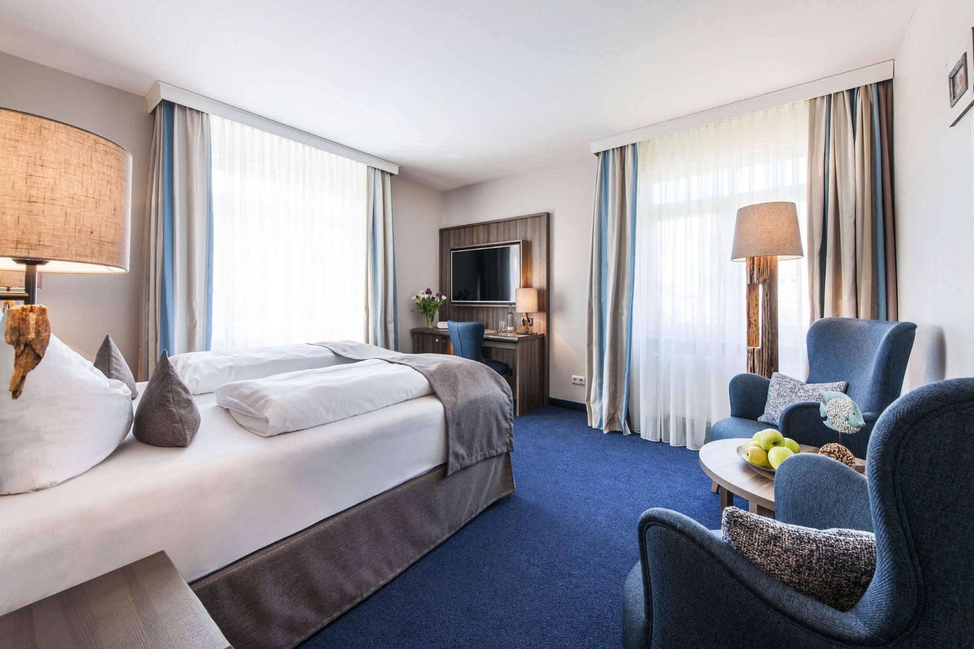 Sylter Domizil Hotel Wenningstedt-Braderup Exterior photo